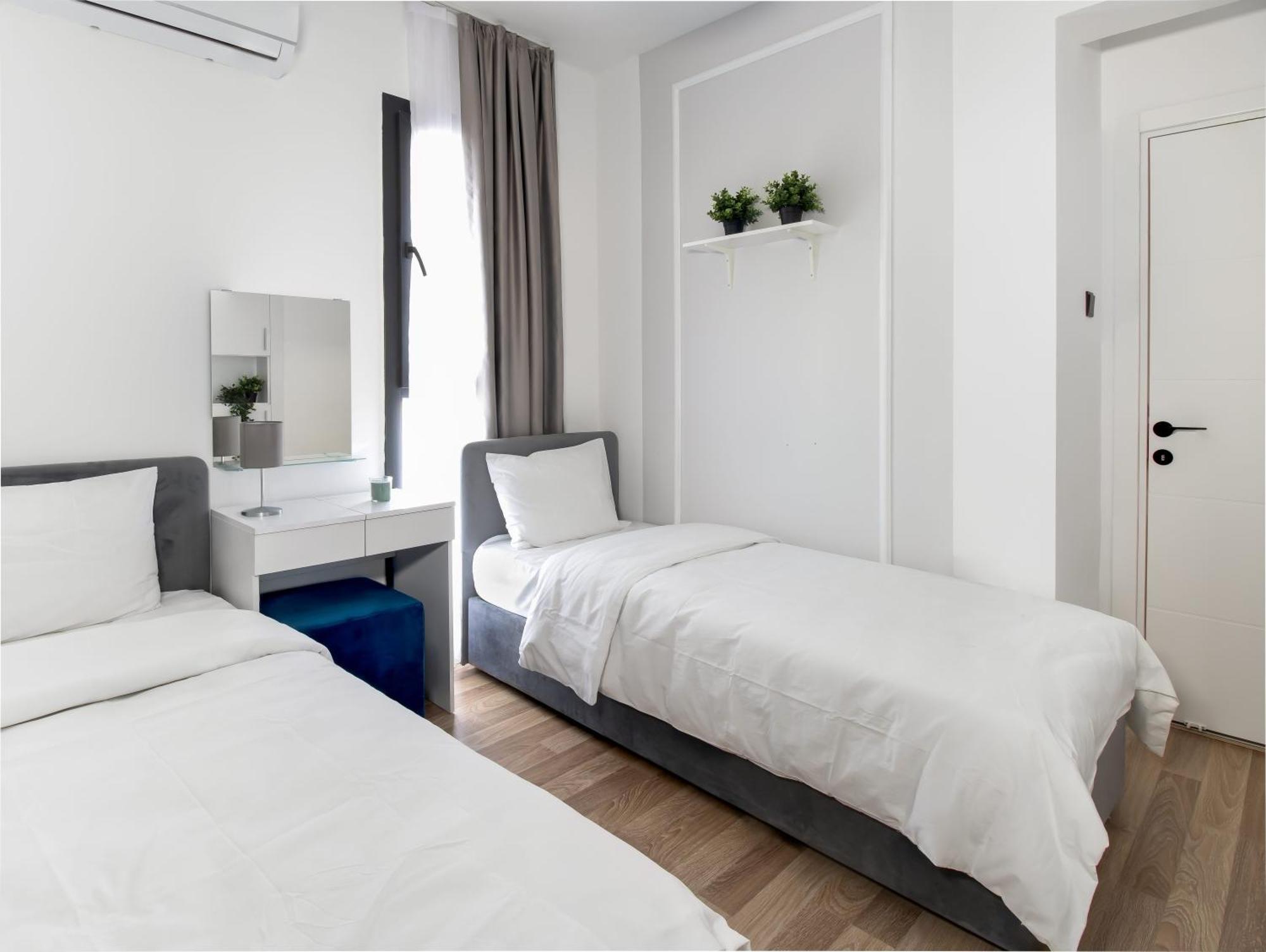 Caesar Blue Seaside Luxury Apartments Gastria Exterior foto