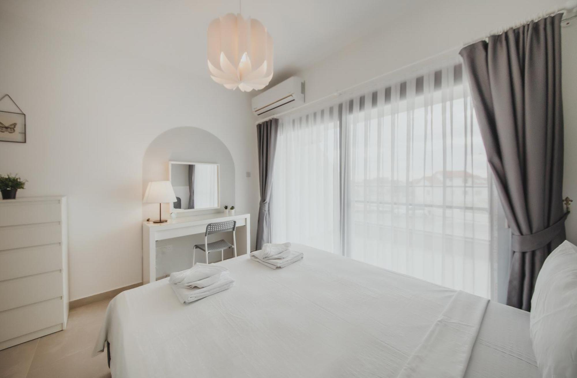 Caesar Blue Seaside Luxury Apartments Gastria Exterior foto