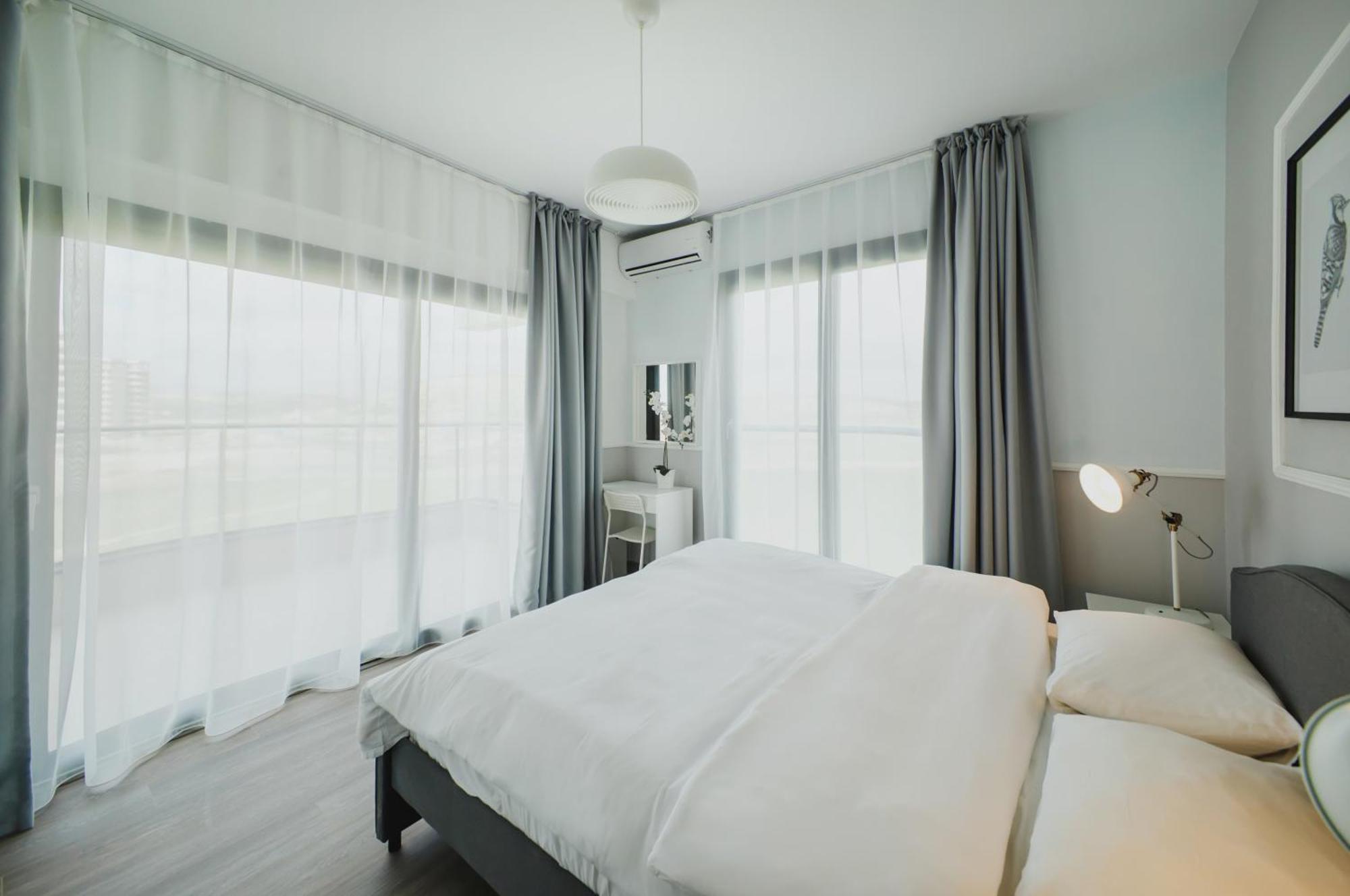 Caesar Blue Seaside Luxury Apartments Gastria Exterior foto